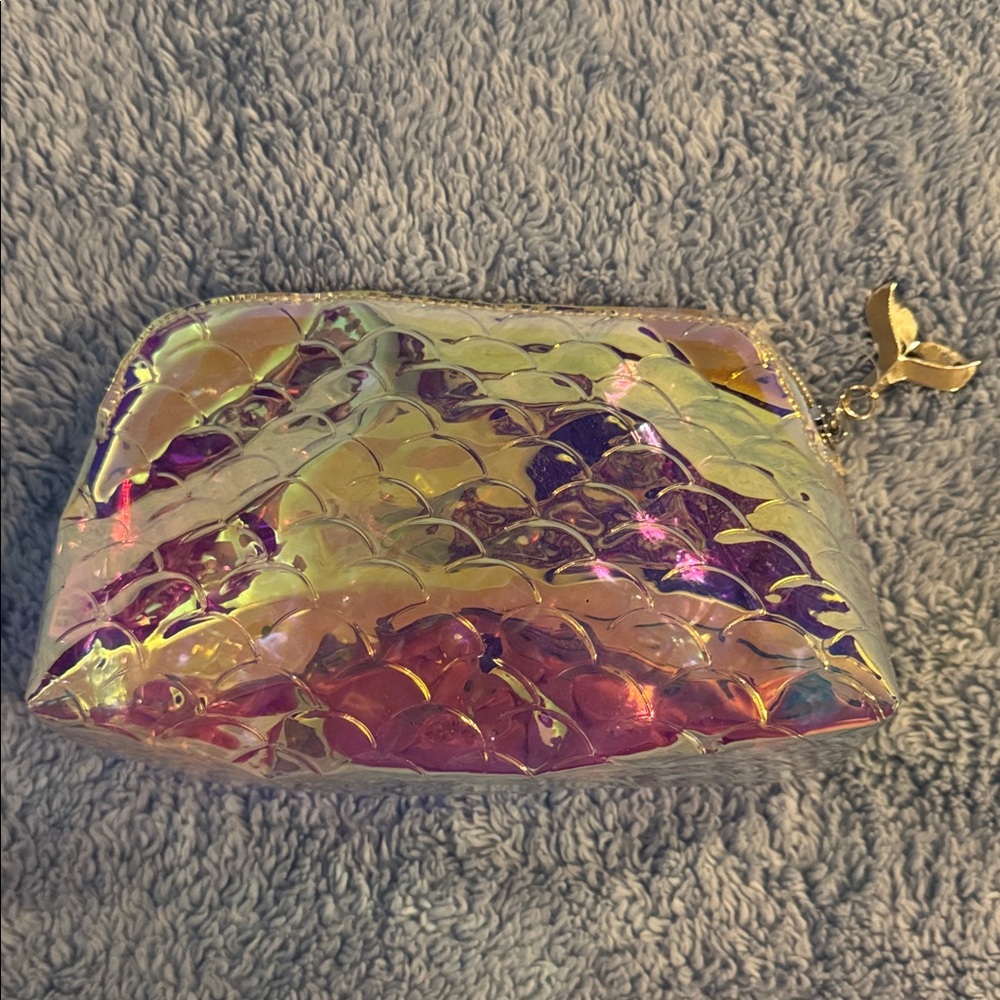 Bath and Body Works Iridescent Mermaid Make-Up Bag